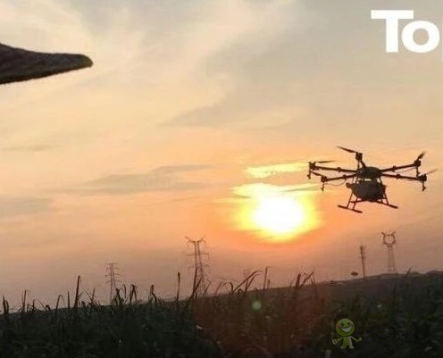 如何減少飛手與觀察員的對講機沒電或故障?