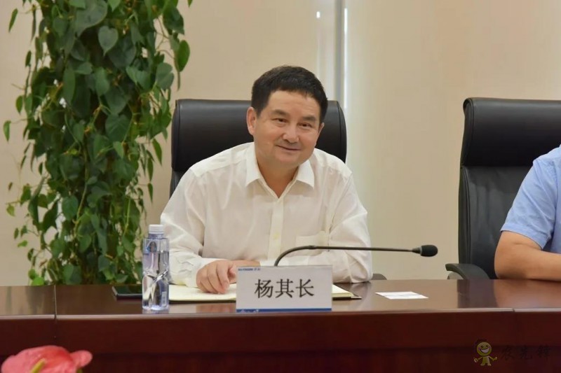 探索智慧植物工廠新模式——新松公司與中國農(nóng)業(yè)科學院都市農(nóng)業(yè)研究所簽署戰(zhàn)略合作協(xié)議