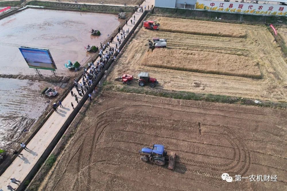 智能化農(nóng)機(jī)助力“天府糧倉(cāng)”建設(shè)